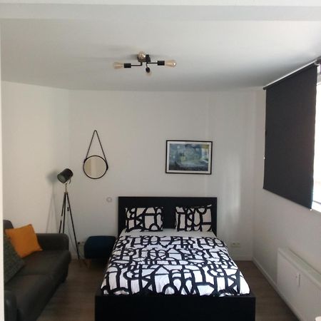 Appartement Gare Du Midi Brussel Buitenkant foto